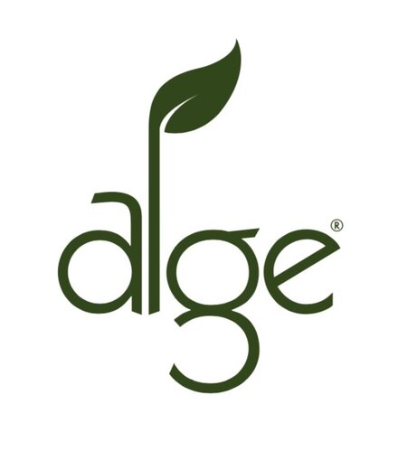 Logo der Alge-Initiative in grünem Schriftzug mit wehendem Blatt