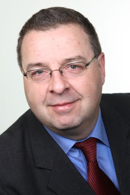 unternehmenswelt Gründer-Story "Andreas Abrill" unternehmenswelt Gründer-Story "Andreas Abrill"