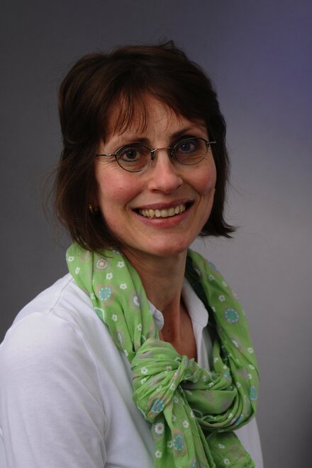unternehmenswelt Gründer-Story "Petra Seitzmayer" - Lektorat-Seitzmayer unternehmenswelt Gründer-Story "Petra Seitzmayer" - Lektorat-Seitzmayer
