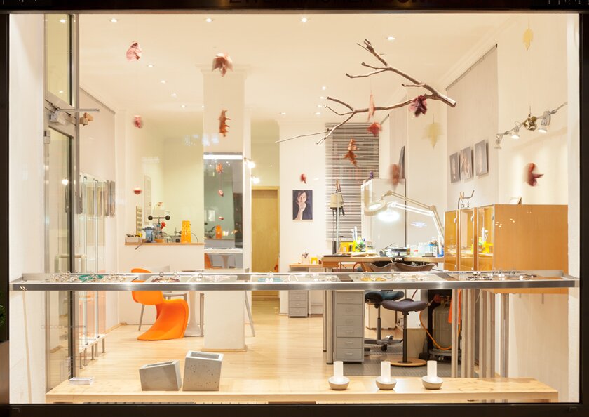 ZWEI MACHEN SCHMUCK - Werkstatt, Atelier und Ladenlokal ZWEI MACHEN SCHMUCK - Werkstatt, Atelier und Ladenlokal