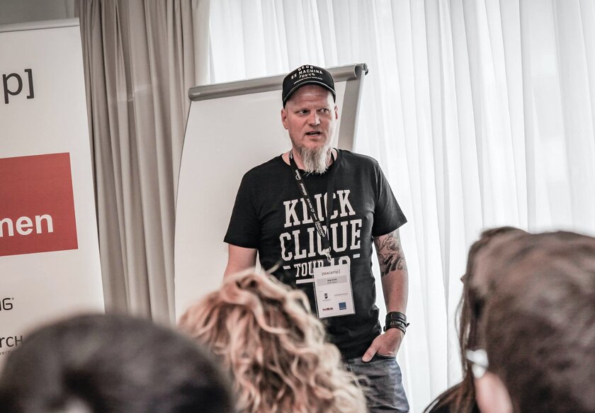 Jörg Stark von Online Digital X als Speaker beim SEACamp 2019 Jörg Stark von Online Digital X als Speaker beim SEACamp 2019