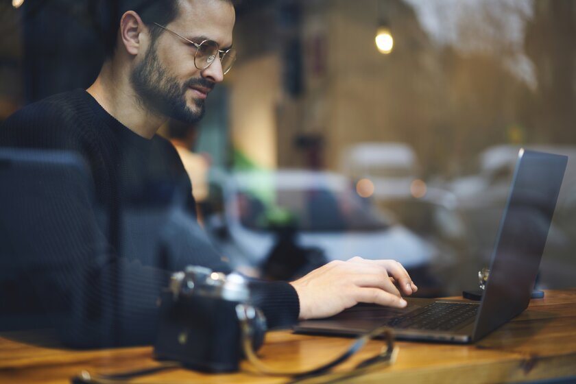 Bundesarbeitsgericht entscheidet für Crowdworker in der Plattformökonomie Bundesarbeitsgericht entscheidet für Crowdworker in der Plattformökonomie