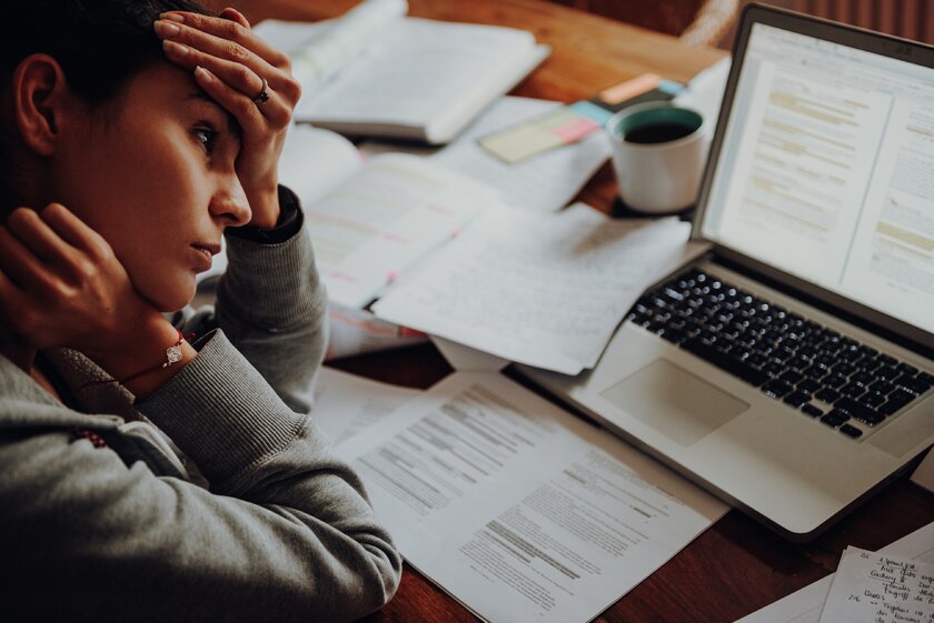 Burnout-Anzeichen erkennen und gegensteuern Burnout-Anzeichen erkennen und gegensteuern