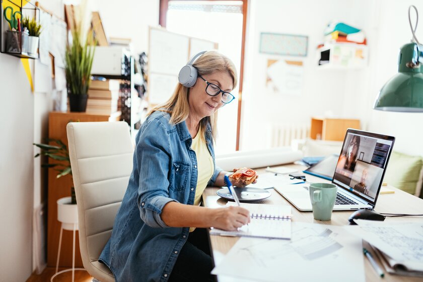 Webinare zu Verkaufstexten, Existenzgründungen & Buchhaltung Webinare zu Verkaufstexten, Existenzgründungen & Buchhaltung