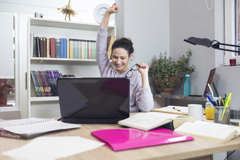 Webinare: Existenzgründung aus der Arbeitslosigkeit, krisensicheres Business Webinare: Existenzgründung aus der Arbeitslosigkeit, krisensicheres Business