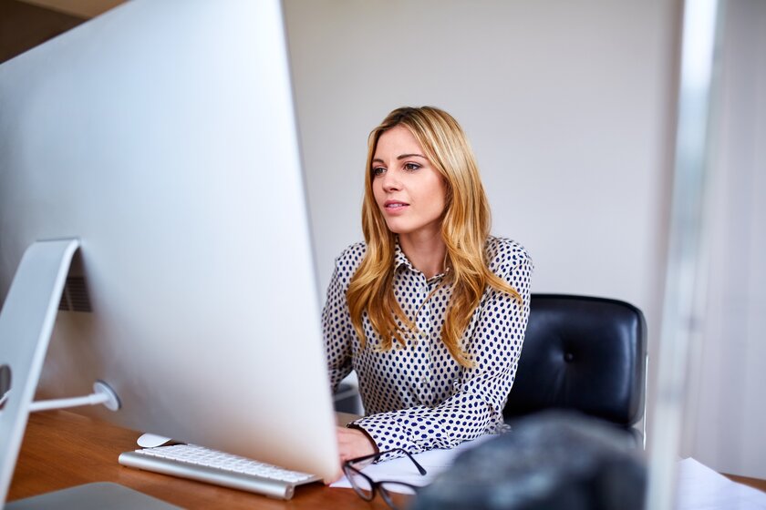 Webinare zur Gründung aus der Arbeitslosigkeit und zur Unternehmensversicherung