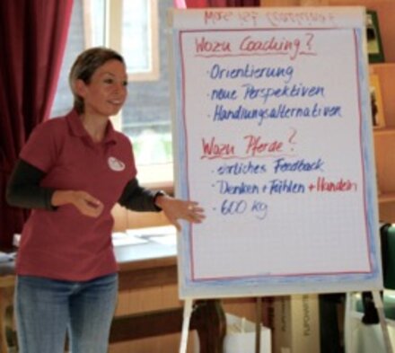 Daniela Linke-Slawinski bei einem Training mit ihren Kunden