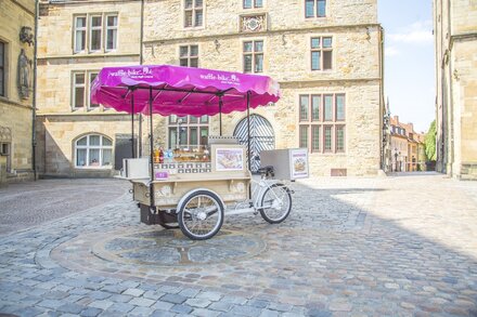 Das mobile Franchisekonzept Waffle-Bike in der Innenstadt