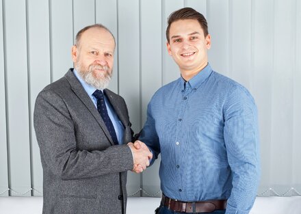 Keine leichte Aufgabe: der passende Nachfolger für das eigene Unternehmen Für Existenzgründer könnte das ein pasender Weg sein: die Unternehmensnachfolge